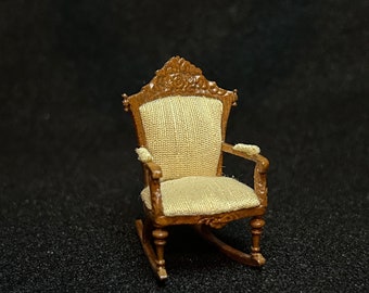 1/24 Scale Miniature Rocker