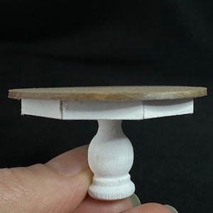 1/24 Scale Miniature Pedestal Table KIT