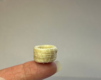 1/24 Scale Miniature Horsehair Weaved Basket