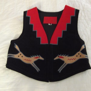 Women’s Vintage Suede and Wool Embellished Vest decorated with stylish Horses size Medium