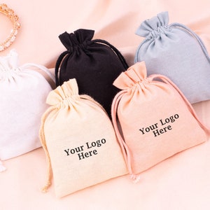 100 kundenspezifischer Schmuck-Paket-Beutel personalisieren Kordelzugbeutel, Hochzeit Favor Bag, Staubbeutel, kleine Tasche, Beutel mit Logo - kostenloser Versand