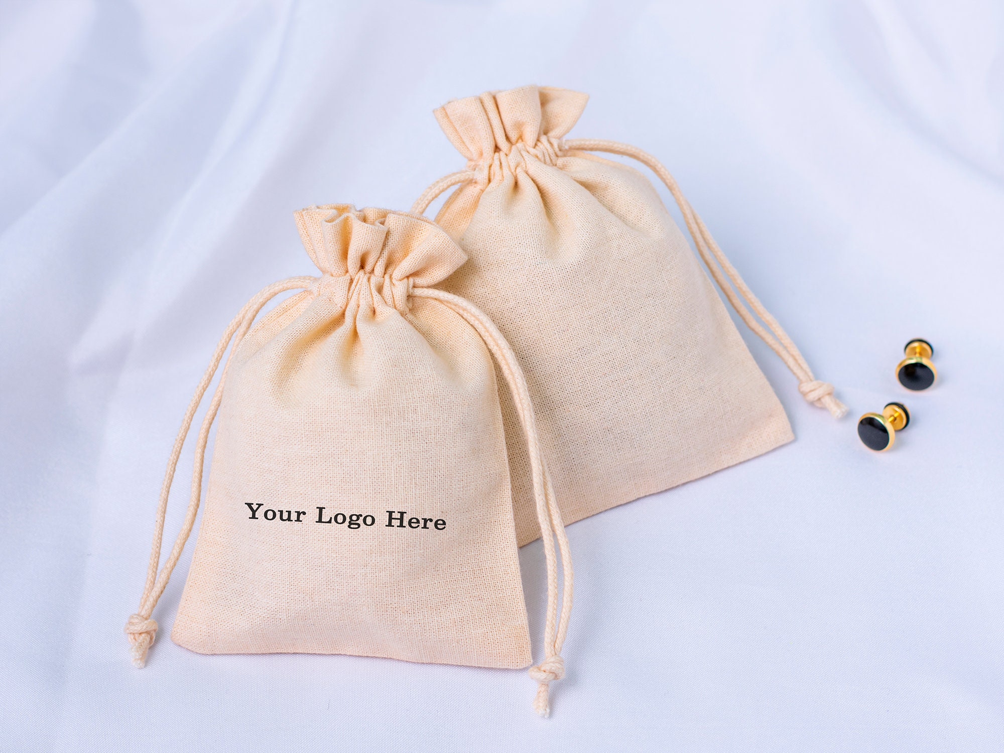 DRAWSTRING POUCH M ECO TWILL HOL 【公式通販】