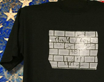 Vintage 1976 Pink Floyd The Wall T-Shirt: Rare NOS Transfer