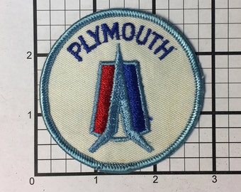 Vintage 1970s Plymouth Mopar Patch: Classic Car Emblem