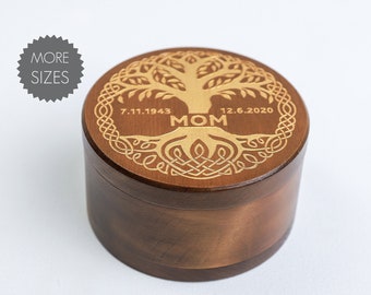 Bruine houten urn voor menselijke as Goud Zilver Koper Glanspatroon Boom des Levens Keltische stijl Gepersonaliseerd Handgemaakt Klein Medium Groot Formaat