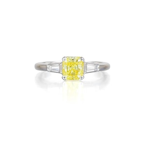 Cartier 0.91 Carat Fancy Vivid Yellow Vs2 Diamond Platinum Engagement Ring