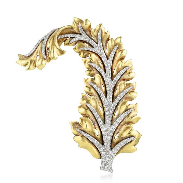 18K Yellow Gold Van Cleef & Arpels Diamond Leaf Brooch