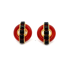Vintage 41.40 Grams Cartier 18 Karat Yellow Gold Clip On Earring