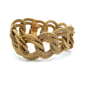 Vintage 117.50 Grams Textured 18 Karat Yellow Gold Link Bracelet