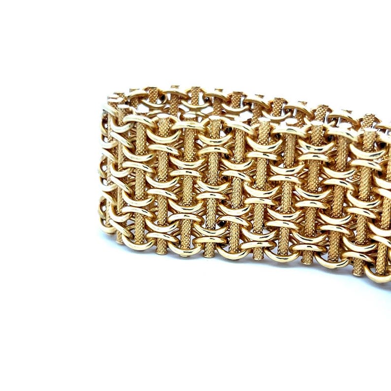 Cartier Vintage 44.80 Grams 18 Karat Yellow Gold Bracelet