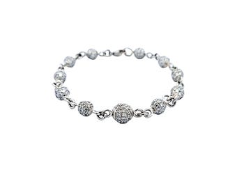 Platinum Link Bracelet With 13.60ct G-Si1 Round Brilliant Diamond Spheres