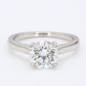 Cartier 1.53 Carat Round Brilliant Shape E-Vs1 Diamond Platinum Engagement Ring