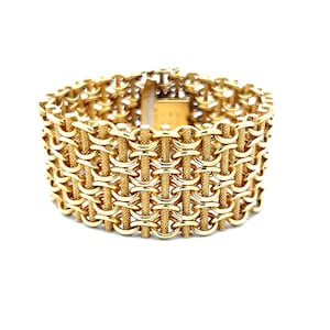 Cartier Vintage 44.80 Grams 18 Karat Yellow Gold Bracelet
