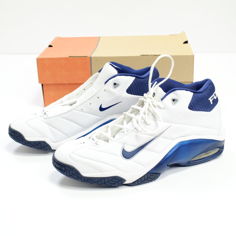 nike basketball shoes under 2000