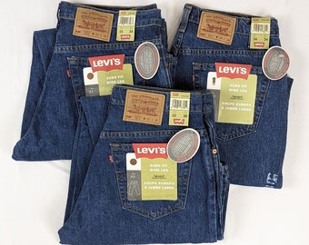 Levis jeans deadstock 535 baggy euro fit NWT 90s vintage