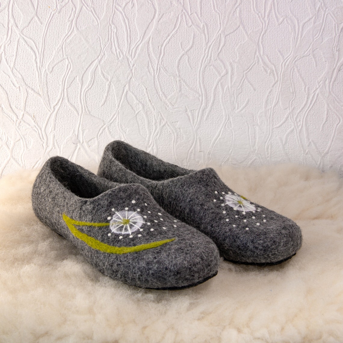 Ecofriendly woolen slippers for women with dandelion flower Etsy