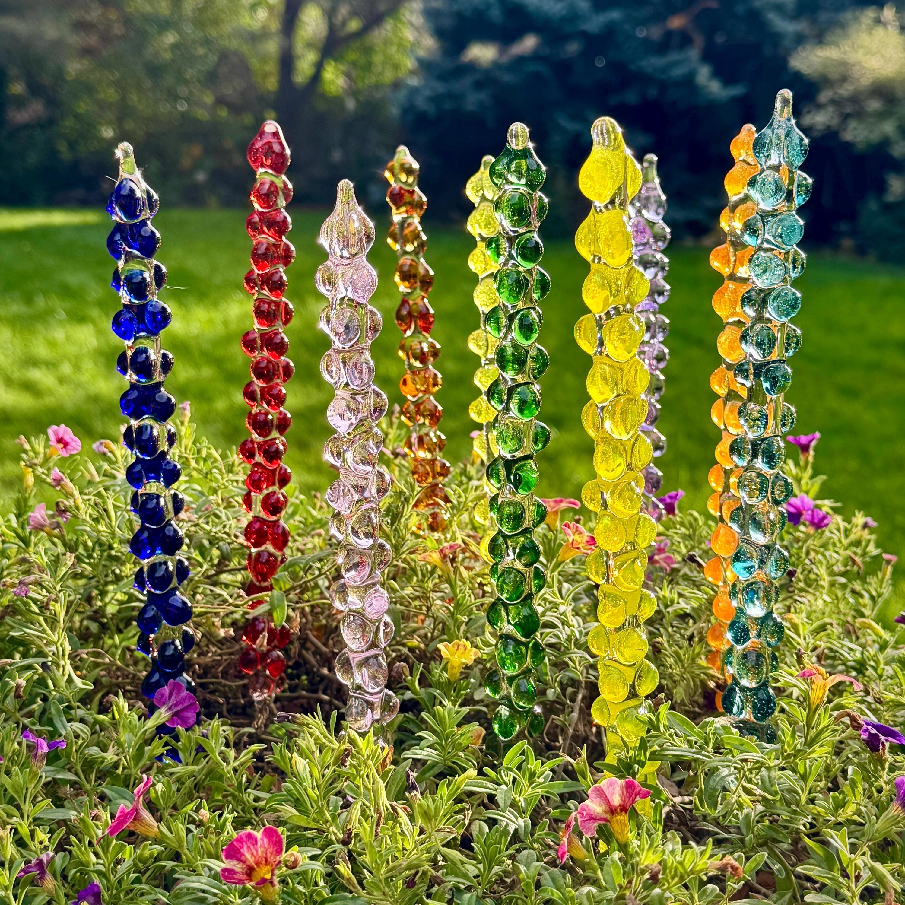 Stained Glass Snapdragon Garden Stake: Colorful Flower Bouquet
