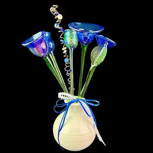 Glass flower arrangement gift in a cool ceramic vase, Best gift, handcrafted blown glass flowers, Birthday gift, glass art
