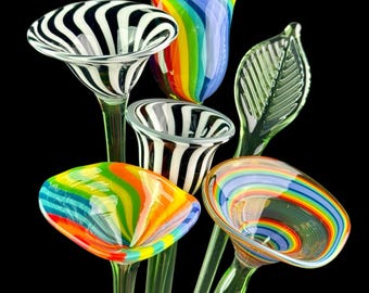 Handcrafted Blown Glass Flowers Best Birthday gift glass flowers, custom flower bouquet | unique art glass,stained glass Mother's Day gift