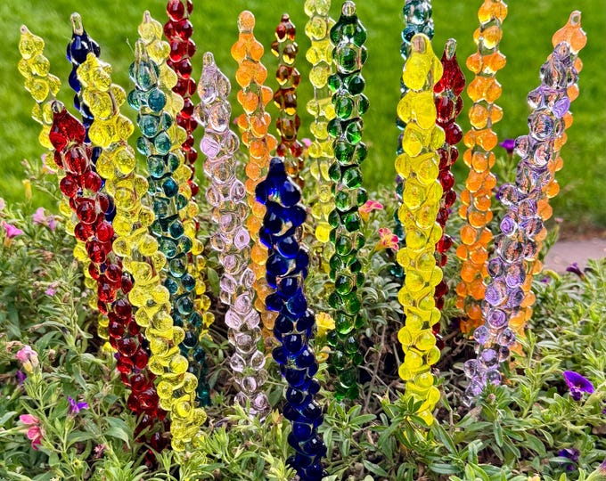 Stained Glass Snapdragon Garden Stake: Colorful Flower Bouquet, handcrafted glass art garden accent, best gift in glass art, stained glass