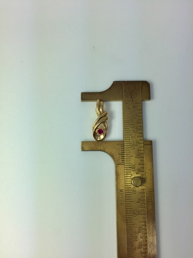 14K gold ruby pendant