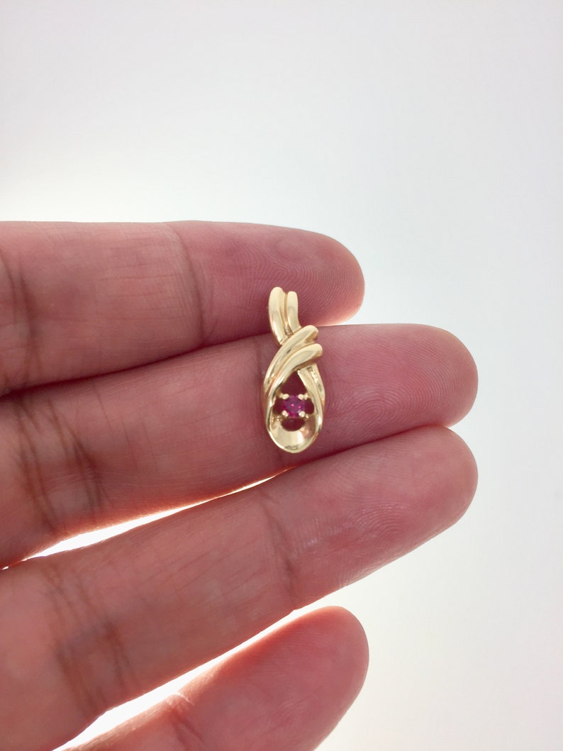 14K gold ruby pendant