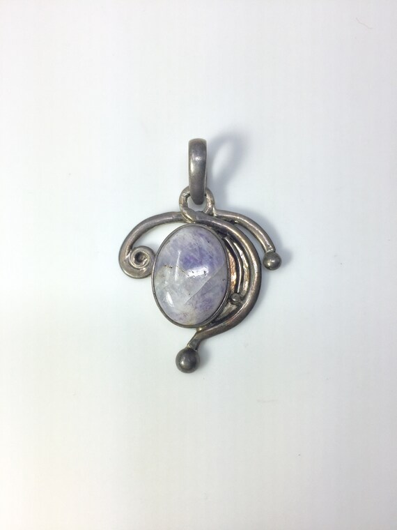 Sterling silver moonstone pendant