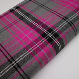 Fashion kirschroter Tartan-Stoff + Faden. Schottenkaro Stoff Meterware.