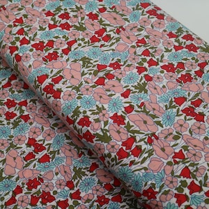 Pima Lawn Red Flowers 100% cotton - breathable absorbent, flow fabric, 150 cm width, 110 gsm. Fabric by the metre.