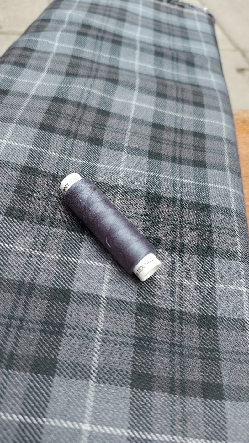 Tissu écossais gris fil assorti. Tissu écossais par mètre. Fabric 1m + Thread