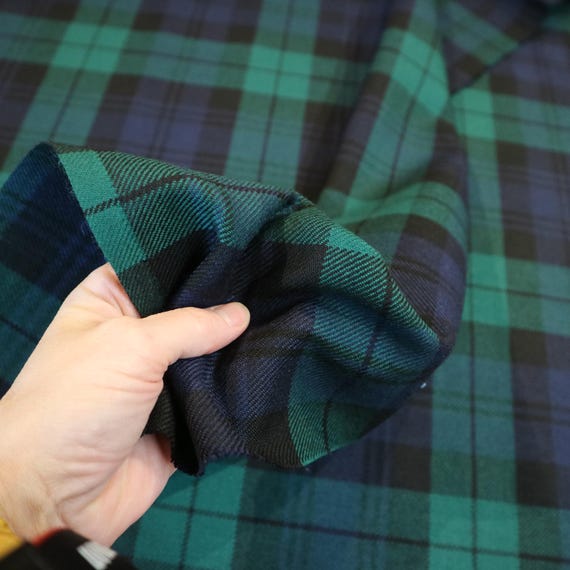 100% British Wool BlackWatch Plaid Tartan Fabric, width 150cm / 59'', weight 335 gsm, 16oz, wool tartan fabric by the yard.