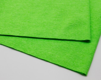 Neongrön bomullsribbor: Manschetter, halsringningar, kanter - 2 x 40 cm. Ribbat tyg för manschetter, midjeband och kragar. Vikt 340 g/m².