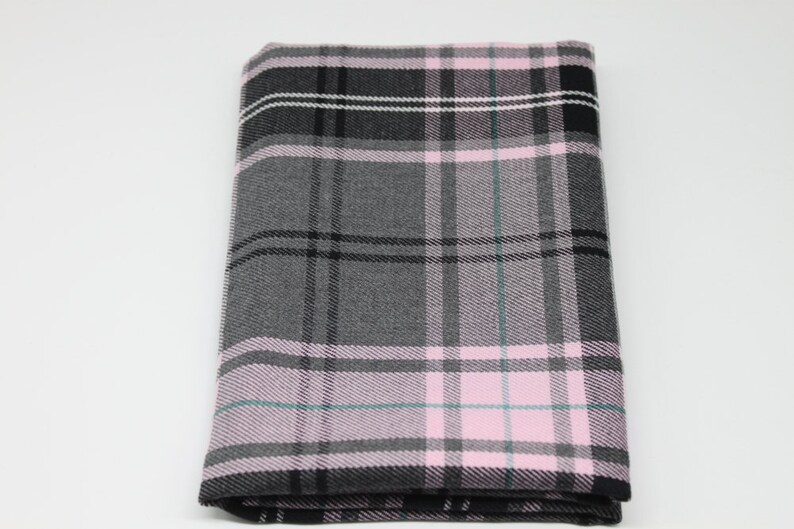 28 Tartan Fat Quarters 50 cm x 70 cm polyviscose suitable for decorations and clothing