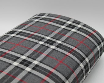 Tartan polyviscose rouge et gris - convient pour la décoration et les vêtements + fil assorti. Tissu écossais par mètre.