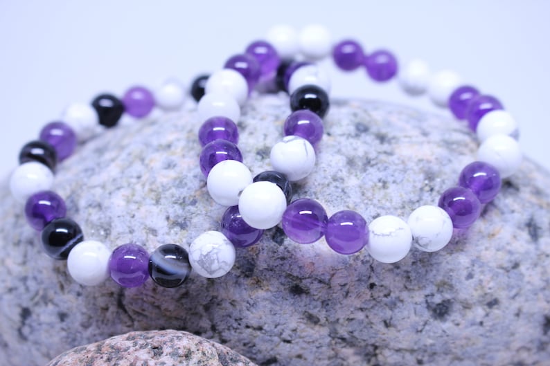 Gift for Her Natural Crystal Bracelet POSITIVITY Amethyst and White Howlite Natural Healing Gemstone Bracelet