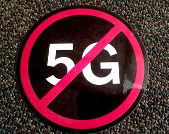 Telecom Giant Offers Girl Scouts New Patch in Exchange for Promoting ‘Wonders of 5G’ Il_340x270.2365645443_q9k0