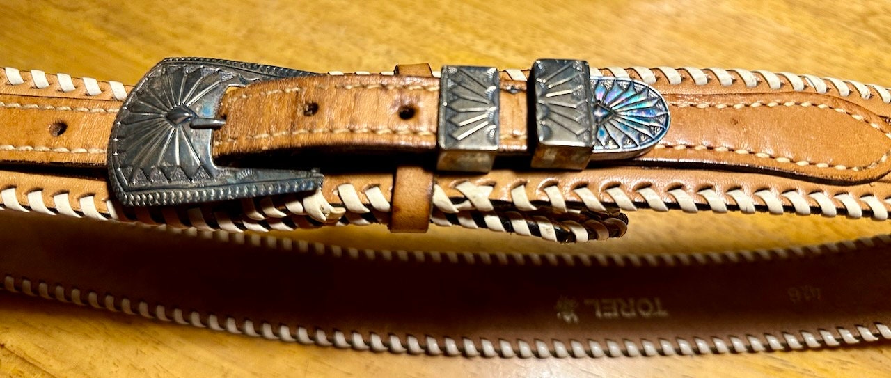 Tooled Leather Ranger Belt, Antique Silver Buckle, Size 38  display picture 2