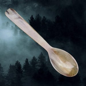 Large Cow Horn Utensil for Porridge, Soups & Stews - Handcrafted Natural Serving Spoon