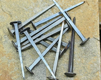 Stalen klinknagels/spijkers: groot: 50 mm (2 inch).