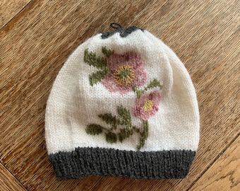 Pattern for Nootka Rose Hat