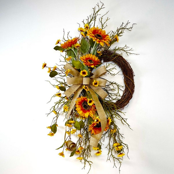 Wispy Sunflower Wreath