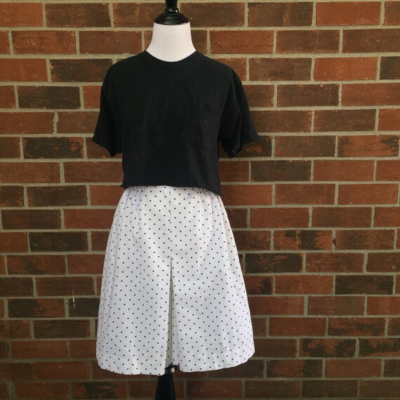 Junior house, vintage polka dot shorts, culottes,… - image 2