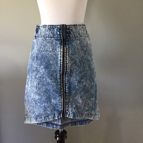 stonewash denim skirt