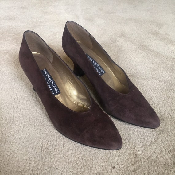 stuart weitzman suede pumps