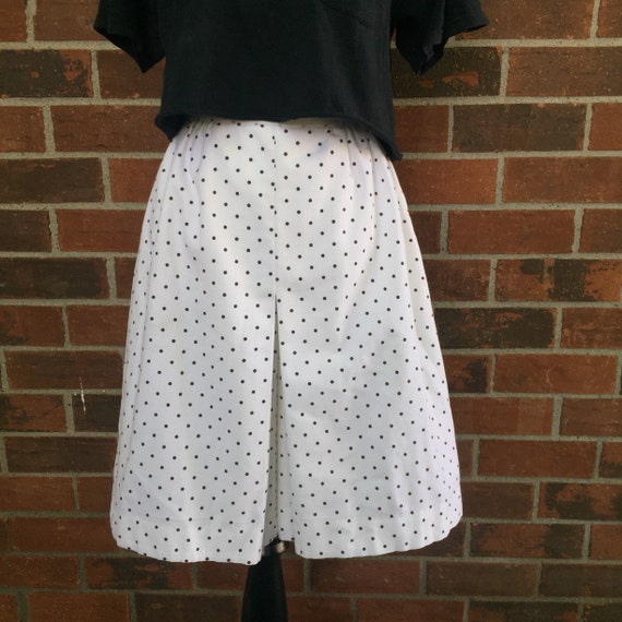 Junior house, vintage polka dot shorts, culottes,… - image 1