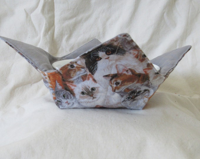 Set of two Cats and Paws Bowl Cozies reversible holders 224 