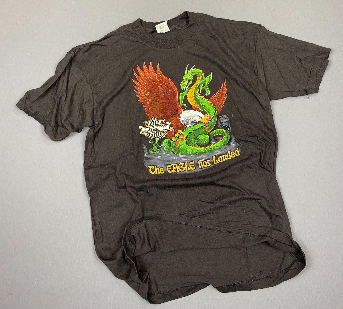 Vintage 1982 Harley Davidson T-shirt: Eagle Dragon Graphic