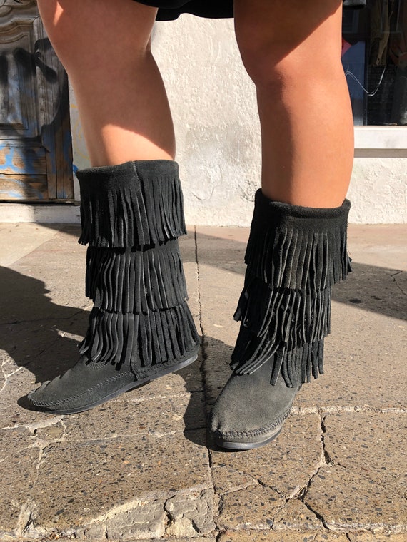 Minnetonka Fringed Suede Mid Height Moccasins/Boot