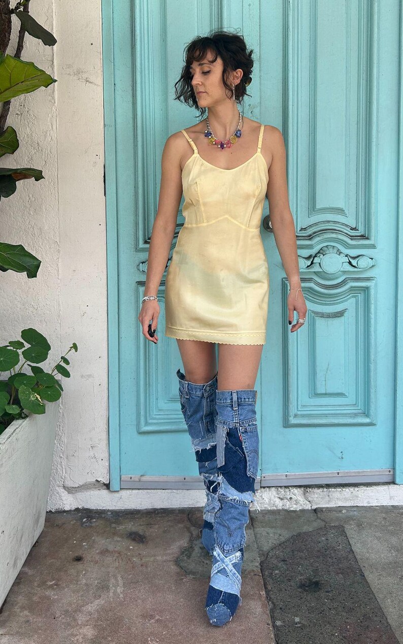 Spaß! Individuell! Levis Denim Patchwork Kniehochhackige Stiefel mit hinteren Anhänger Bild 5
