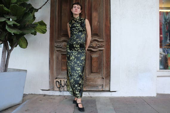 Oriental Black & Gold Sleeveless Dress